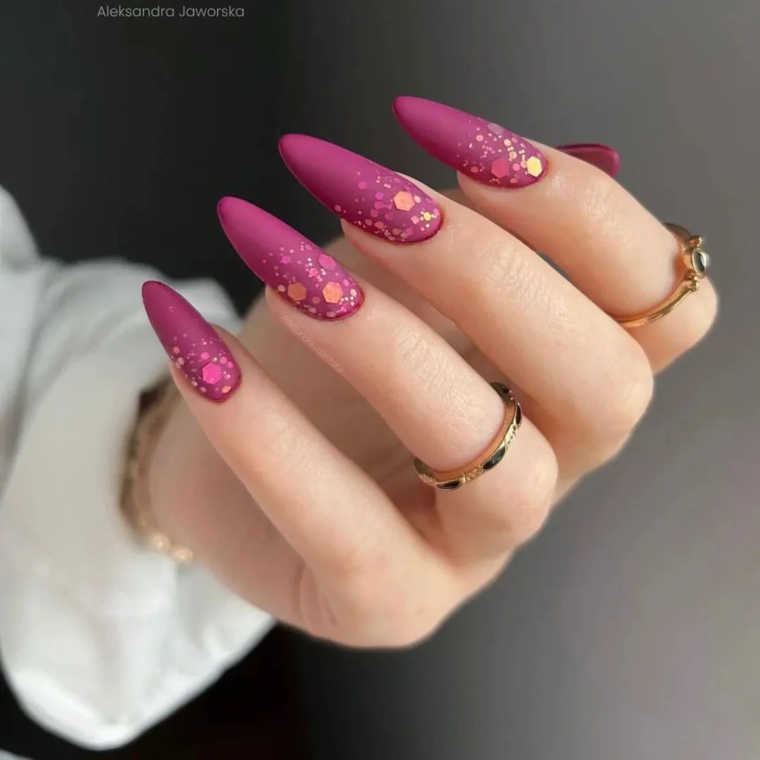 unghie-viva-magenta-nail-art