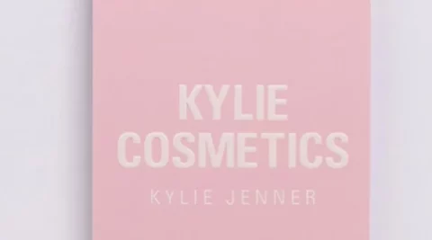 kylie-calendario-avvento-2024-cosa-contiene