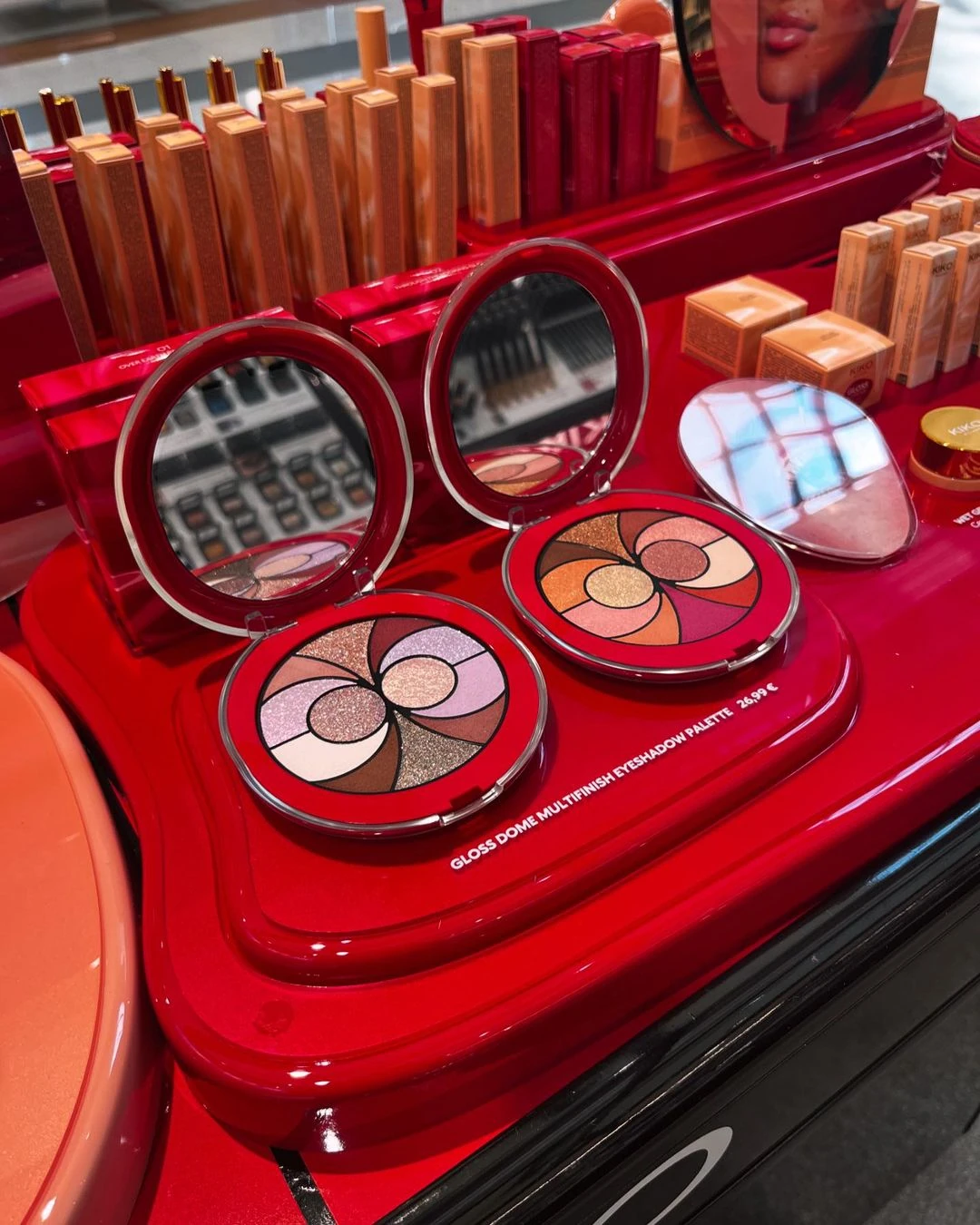 kiko-gloss-supreme-gloss-dome-supreme-eyeshadow-palette