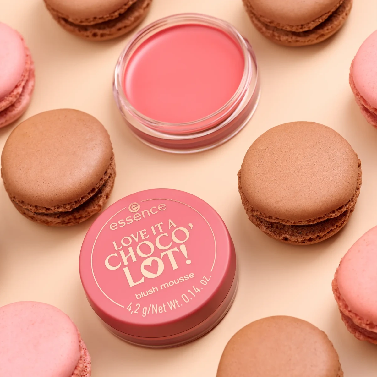 essence-love-it-a-choco-lot-blush-mousse